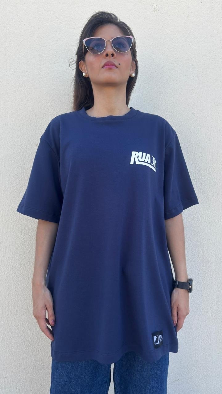 Camiseta Oversized Feminina Rua316 - Azul Marinho