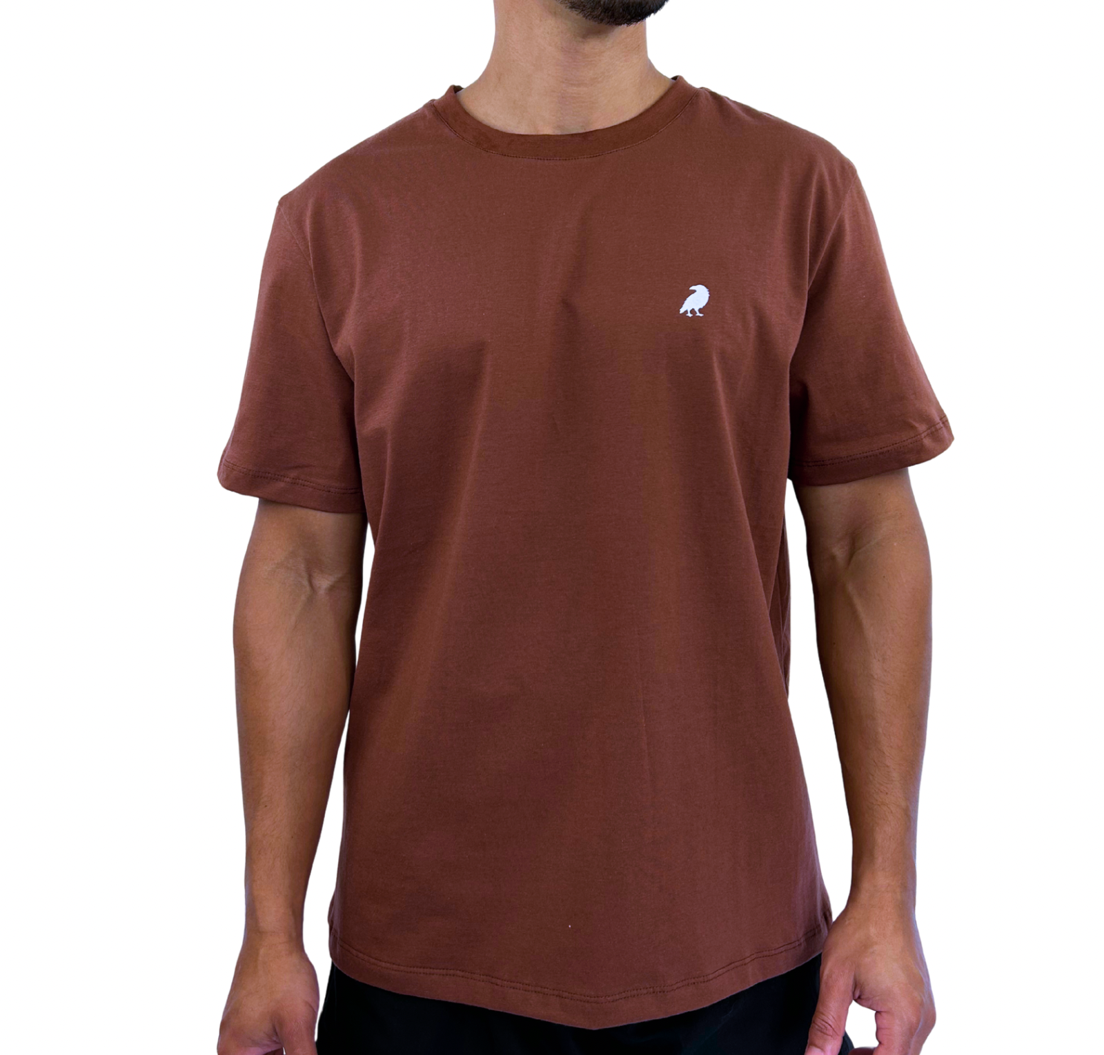 Camiseta Tradicional Marrom – Logo Corvo